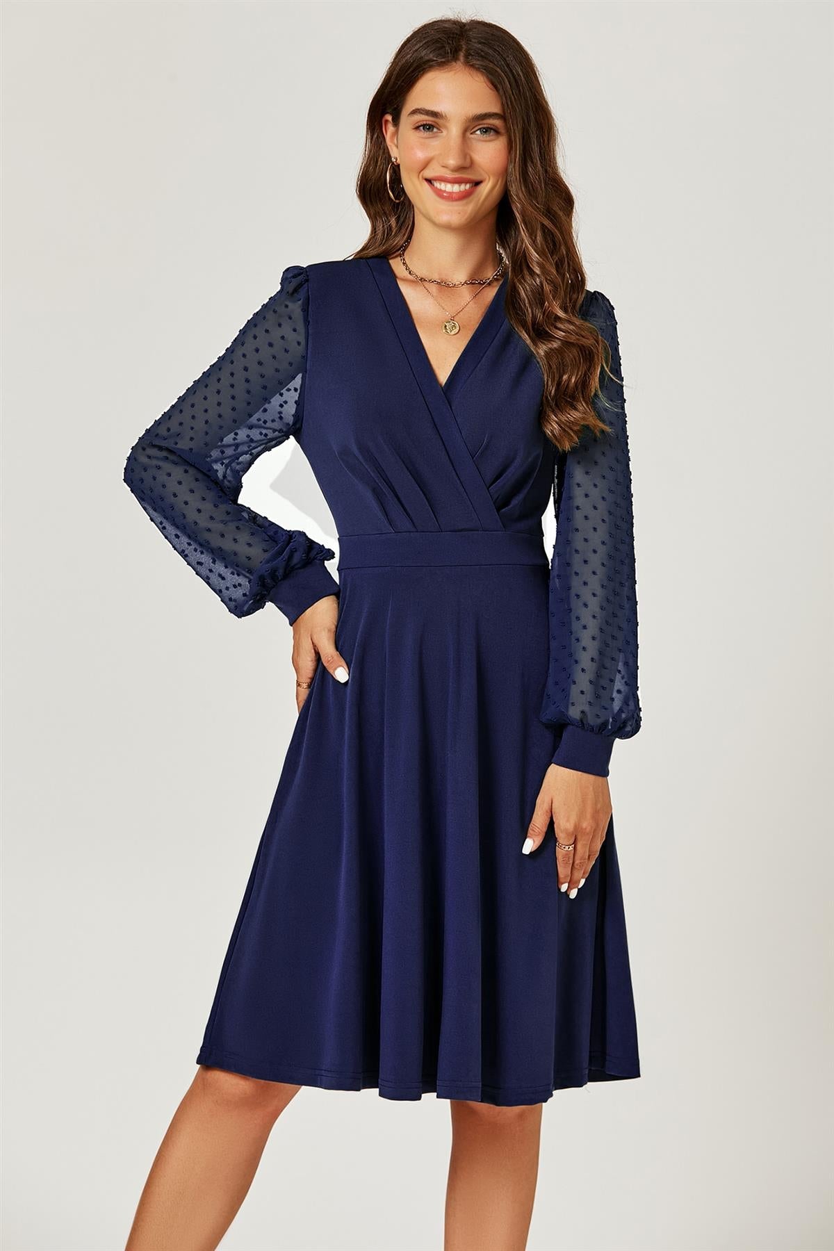 Long Sleeve Pleated Detail Midi Dress In Navy