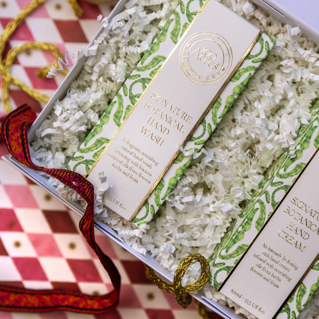 100 Acres Luxury Hand Gift Set