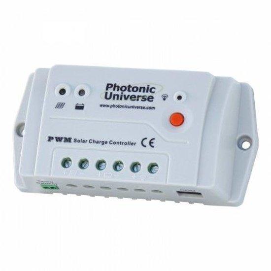 Régulateur de charge solaire 10A 12 / 24V pour camping-car / caravane / bateau