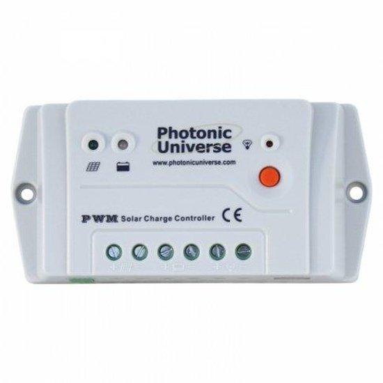 Régulateur de charge solaire 10A 12 / 24V pour camping-car / caravane / bateau