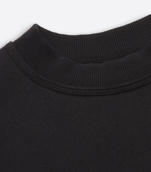 HEAVYWEIGHT BLACK TEE