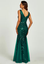 Sequin Leaf Detailed V Neck Bridesmaid Maxi Dress In Green