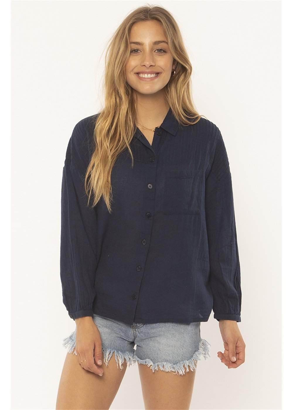 Sisstrevolution Tucked away woven top