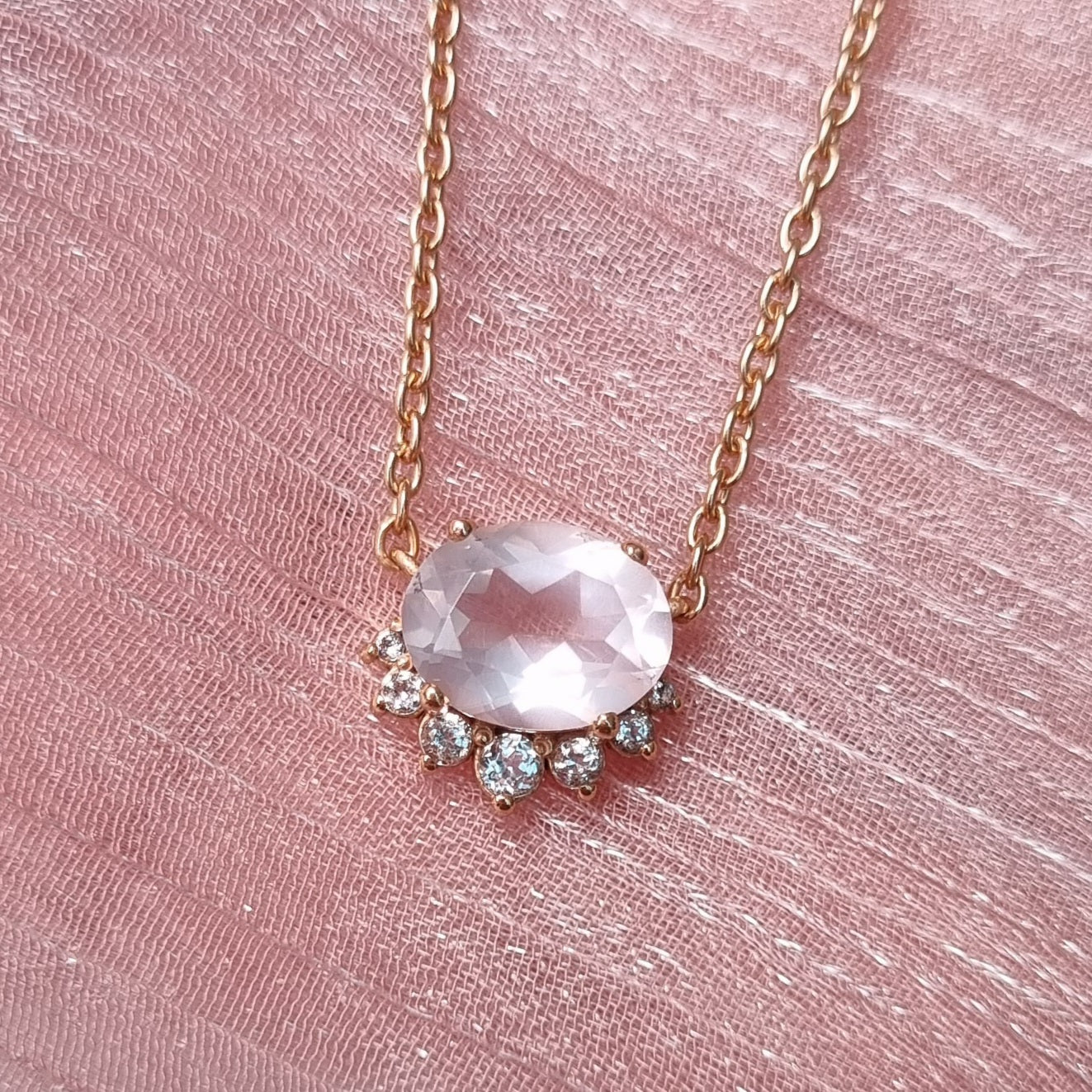 Collier Aria en quartz rose et vermeil d'or rose 18 carats