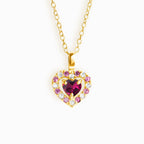 Collar con colgante de granate rodolita en forma de corazón rojo de vermeil de oro de 18k