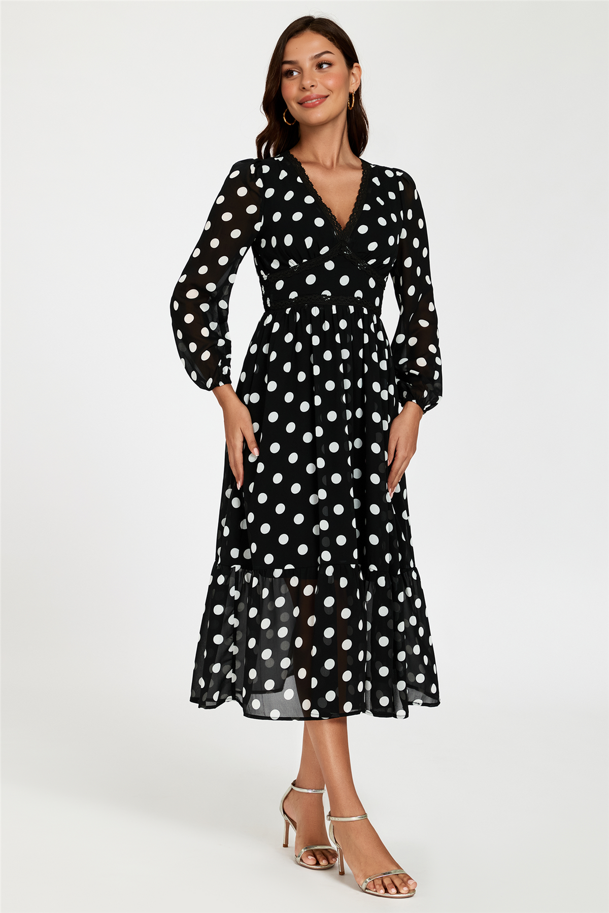 Robe longue noire à manches longues, imprimé pois et dentelle