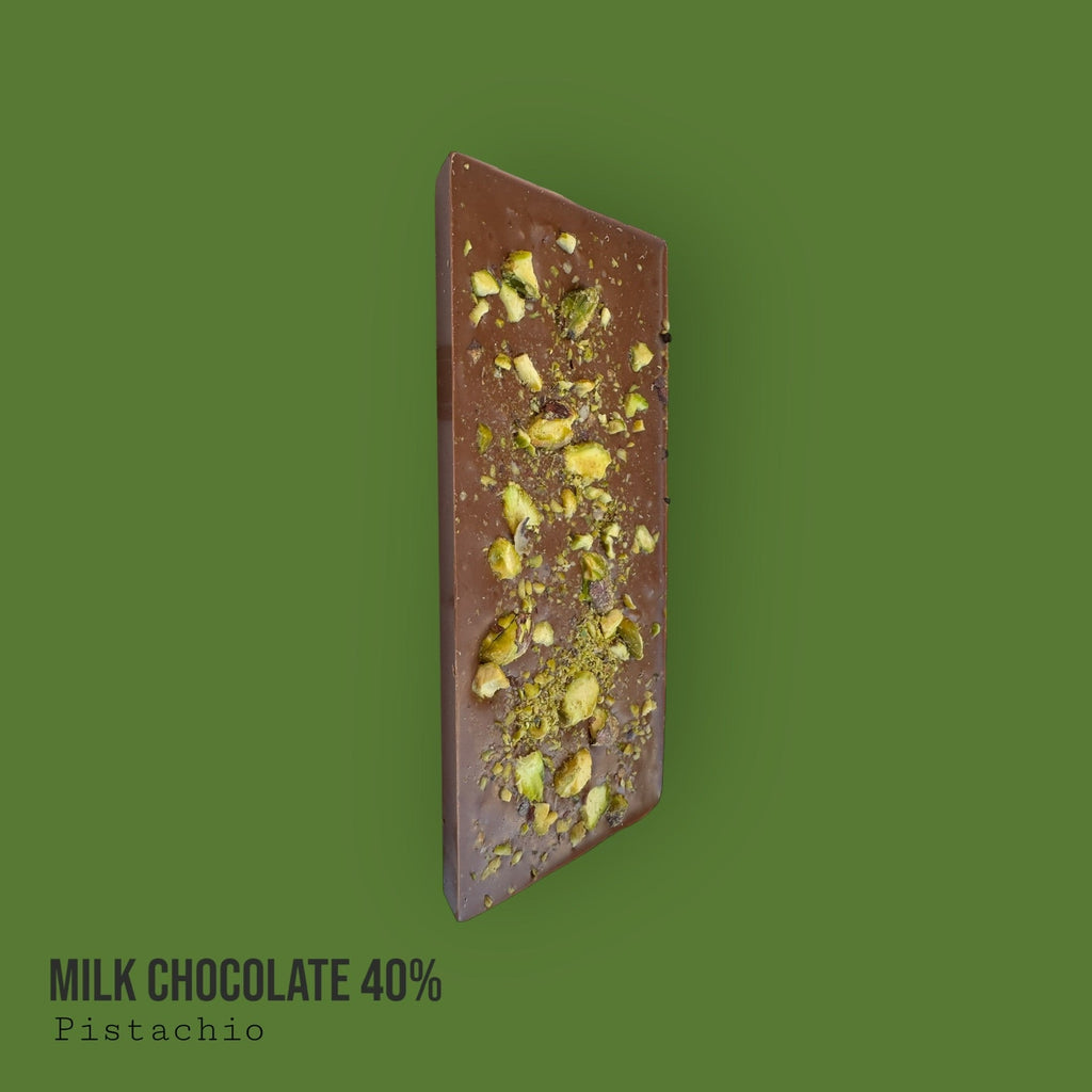 Milk 40% with Pistachio Nuts 110g