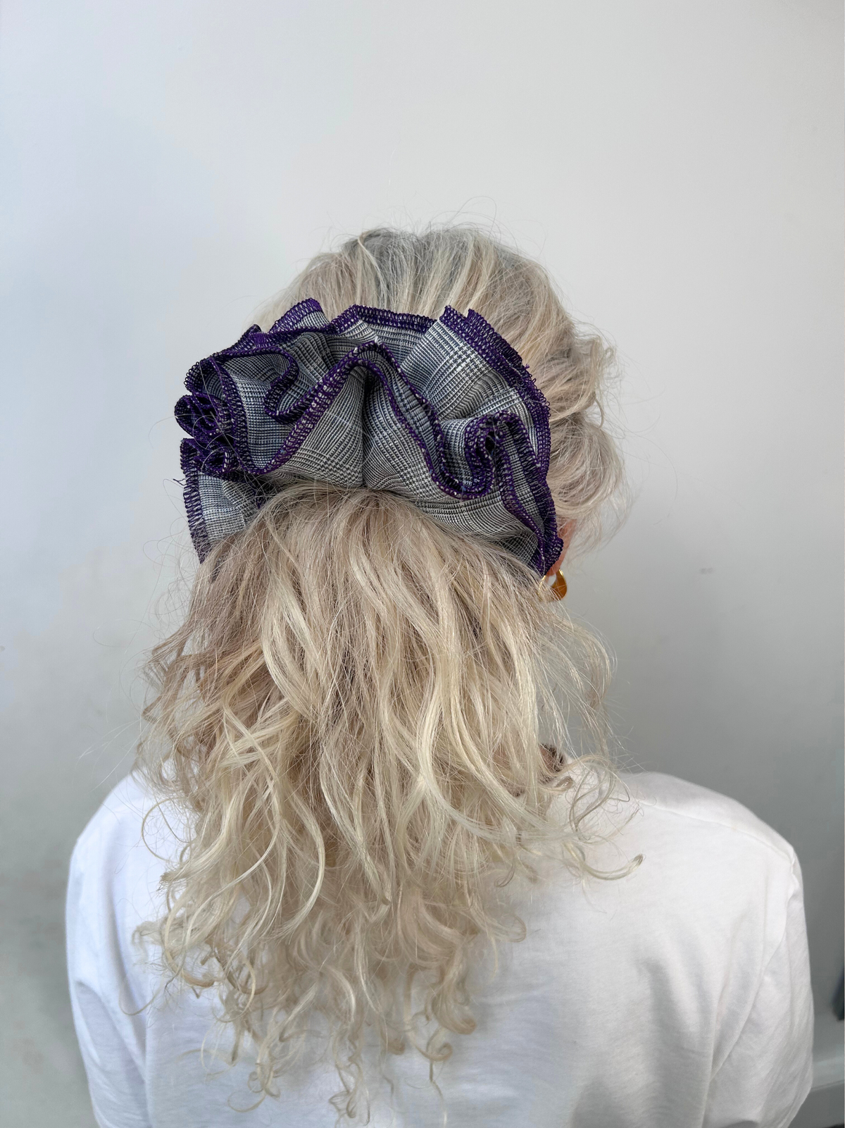 Organic Linen grey check scrunchie - Azaria | No More Nobody