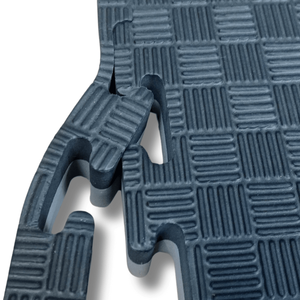Reversible MMA Interlocking Mats