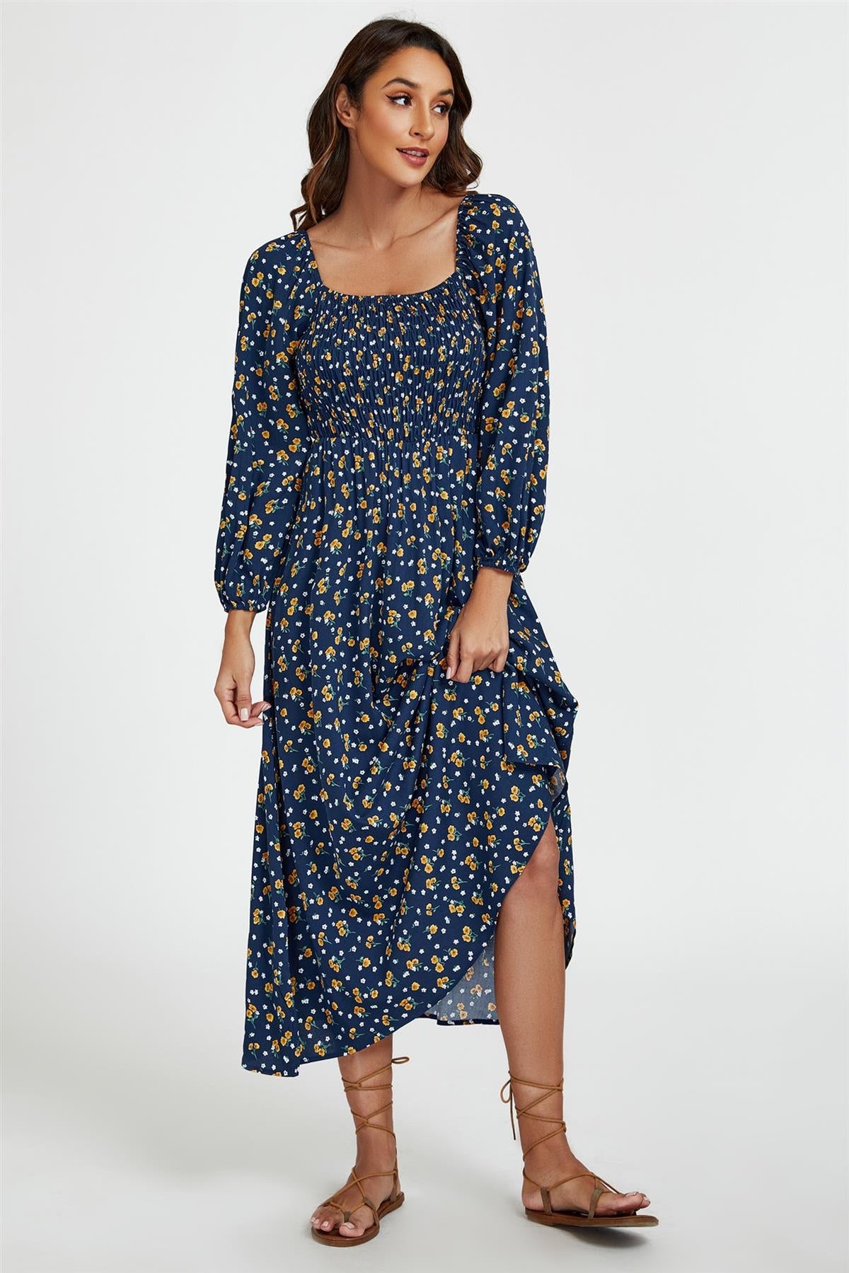 Robe longue à encolure carrée et imprimé floral bleu foncé
