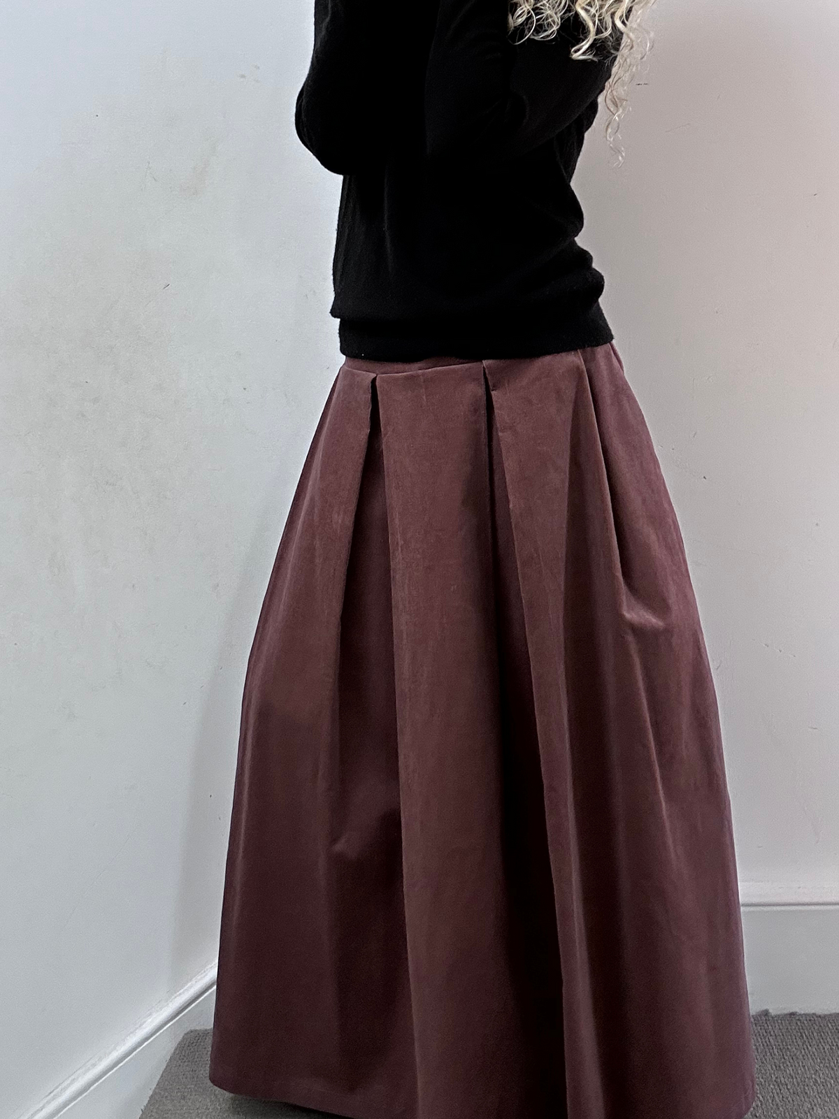 Maxi skirt with pockets Corduroy – Valery | No More Nobody