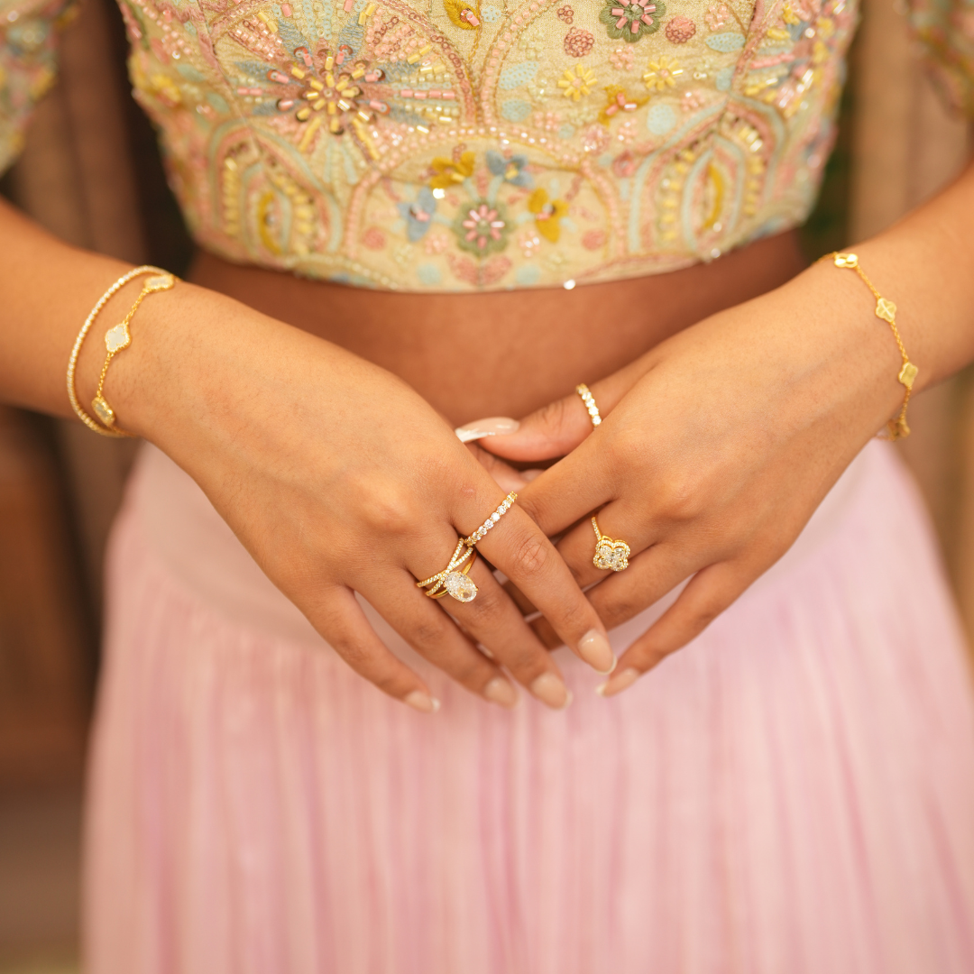 18k Gold Clover plain Bracelet