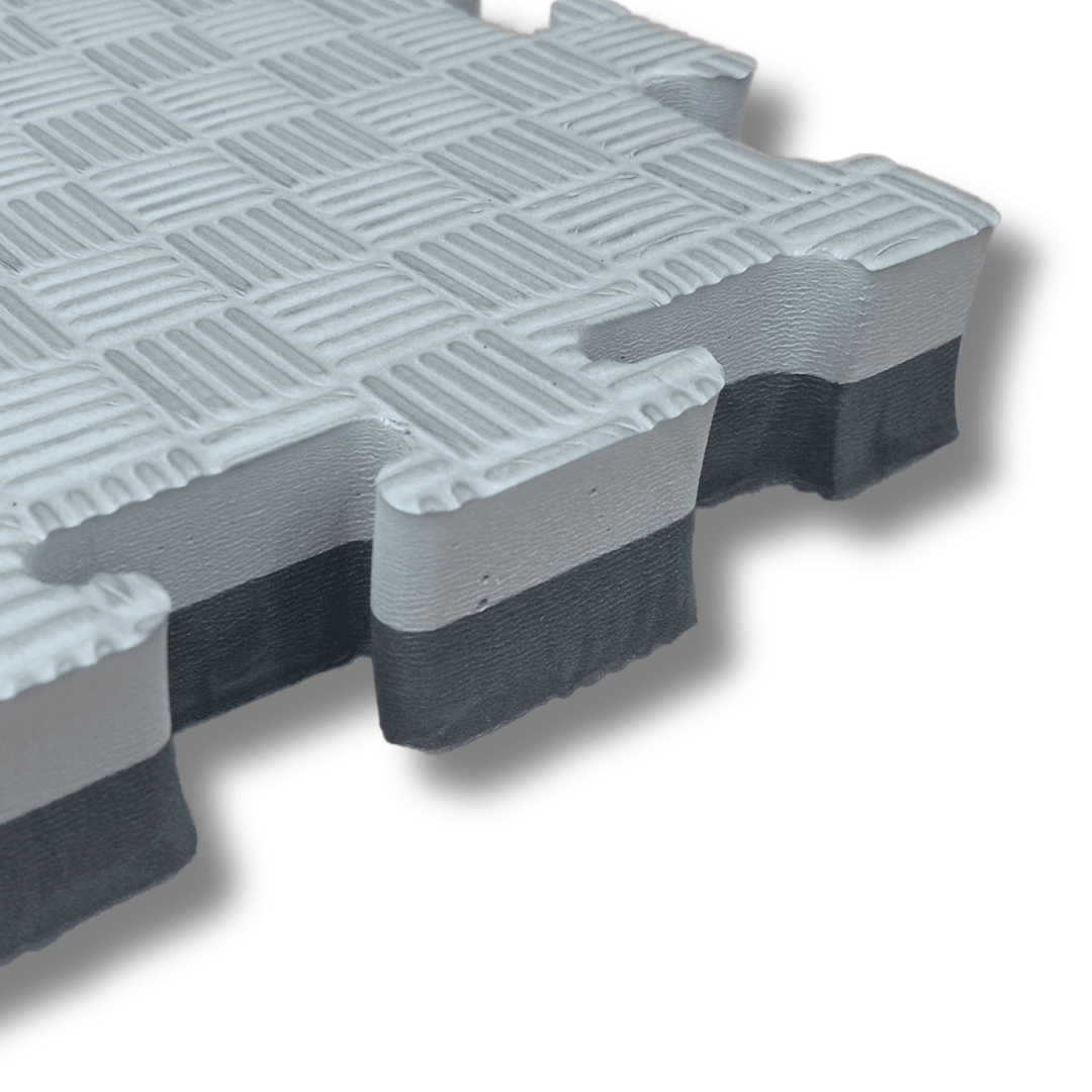 Reversible MMA Interlocking Mats