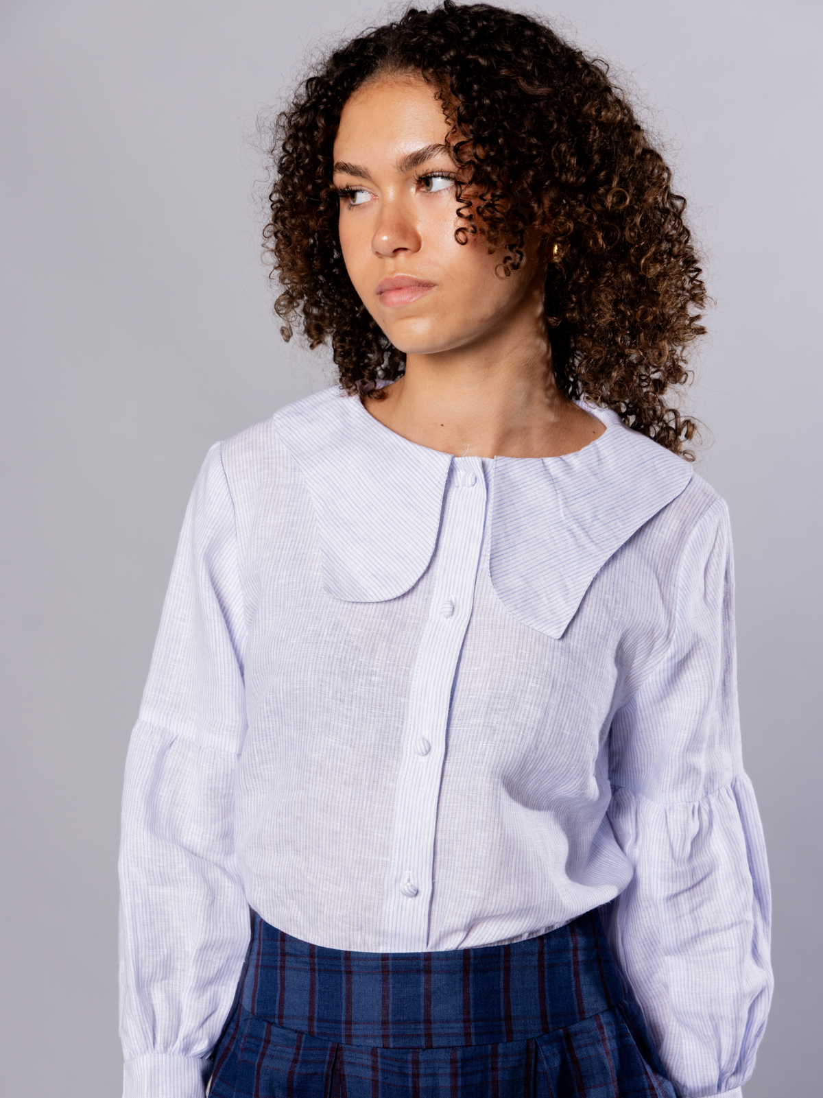 Tulip collar blouse in linen – Habiba | No More Nobody
