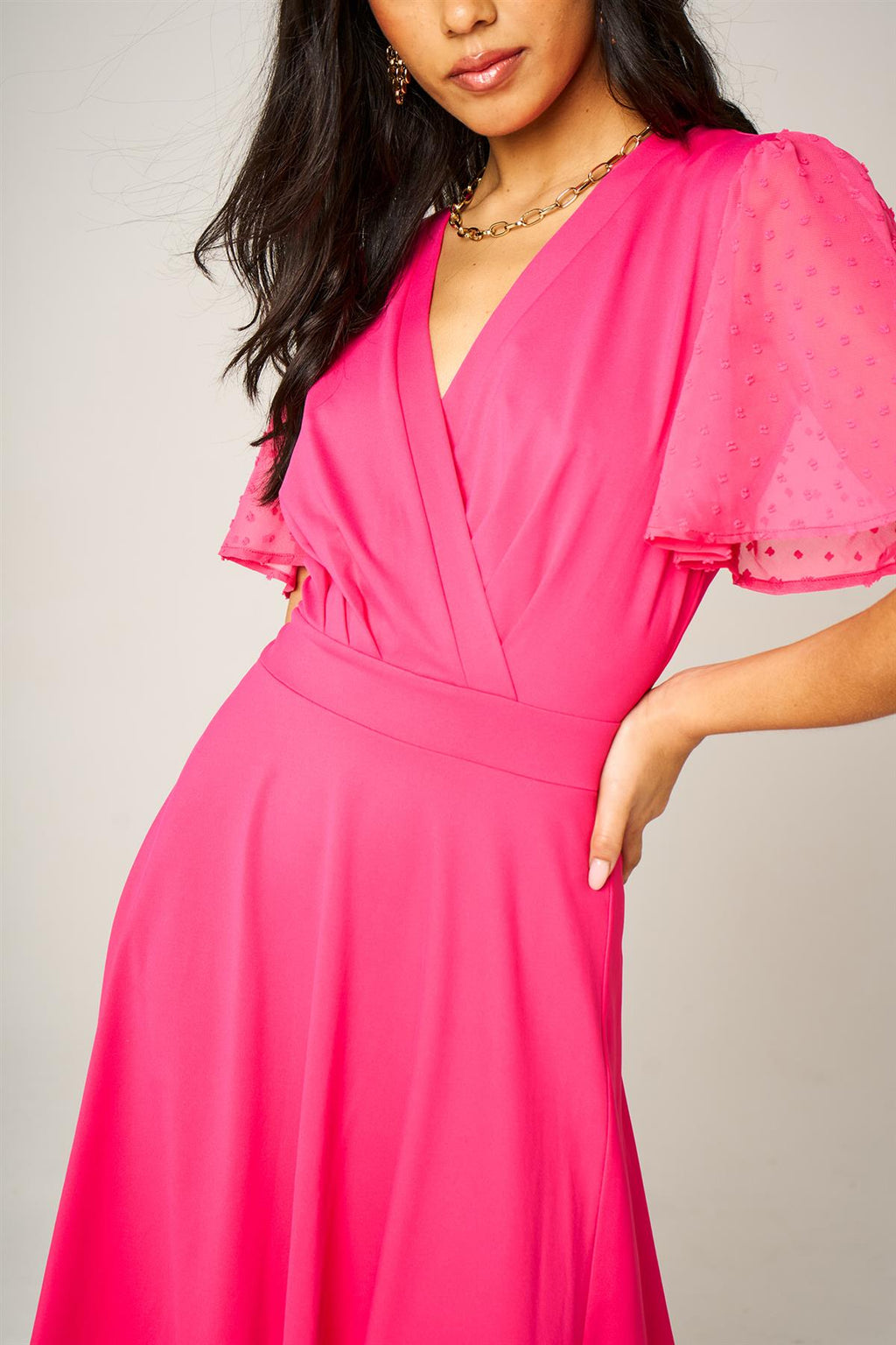 Angel Sleeve Pleated Detail Midi Dress In Hot Pink