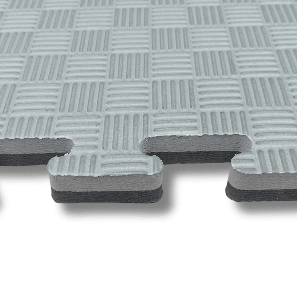 Reversible MMA Interlocking Mats