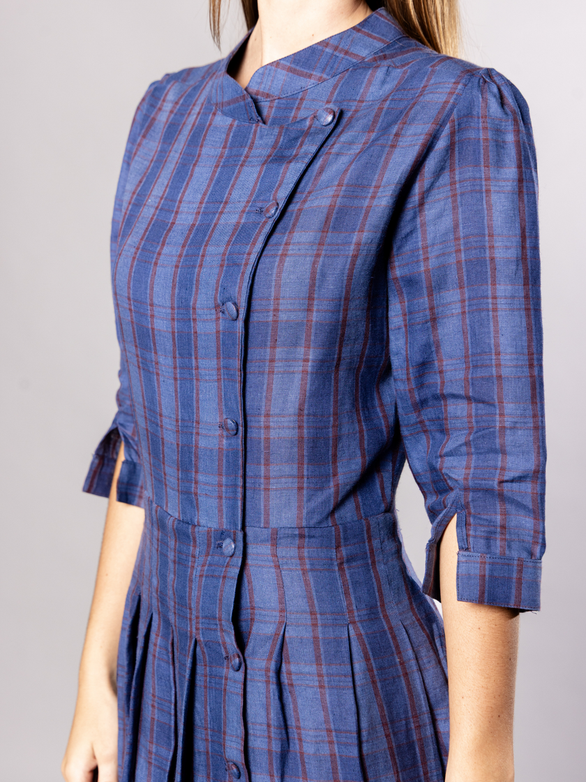 Button Midi dress with pockets Organic Navy Check Linen  – Talitha | No More Nobody