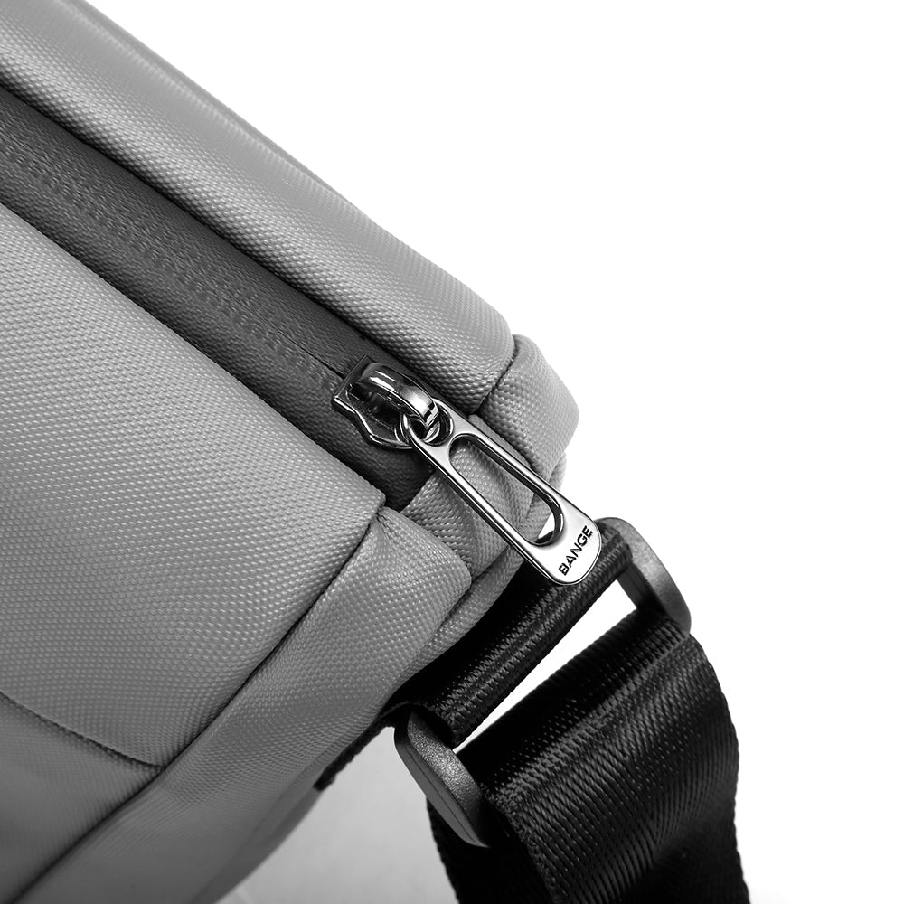 Bange CW-V messenger bag black