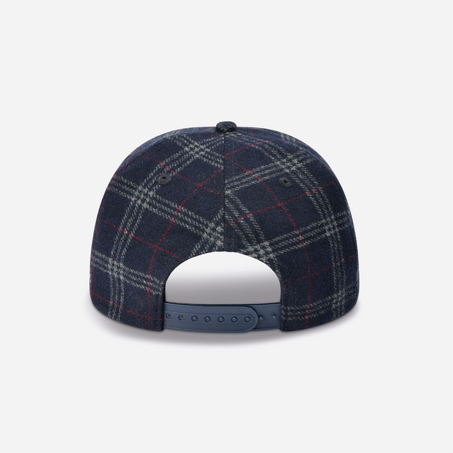 PLAID SIDE SCRIPT HAT