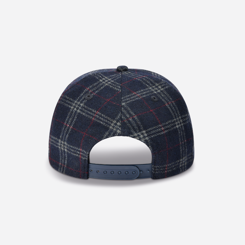 PLAID SIDE SCRIPT HAT