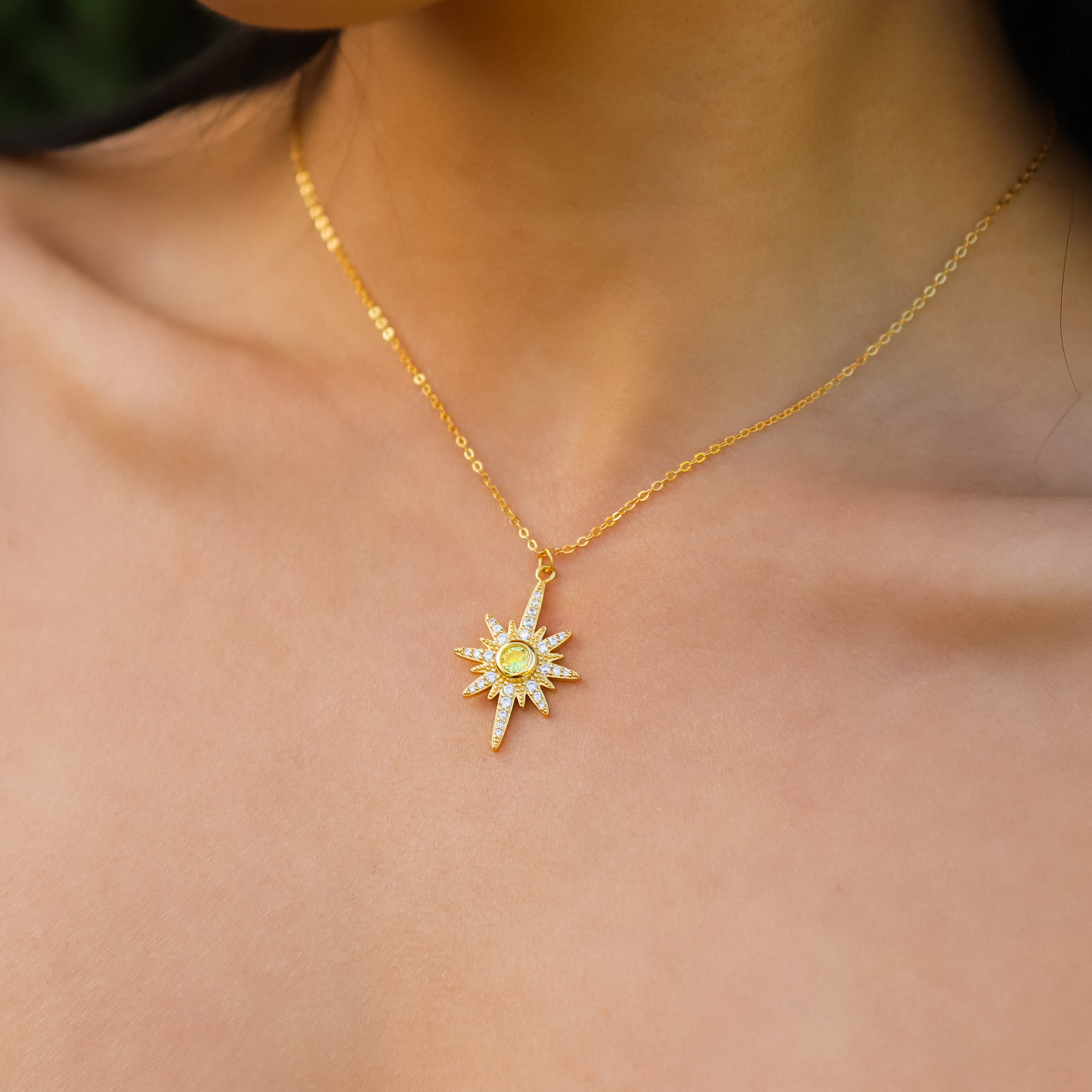 Collier Heidi North Star avec pierre de naissance | Plaqué or 18 carats