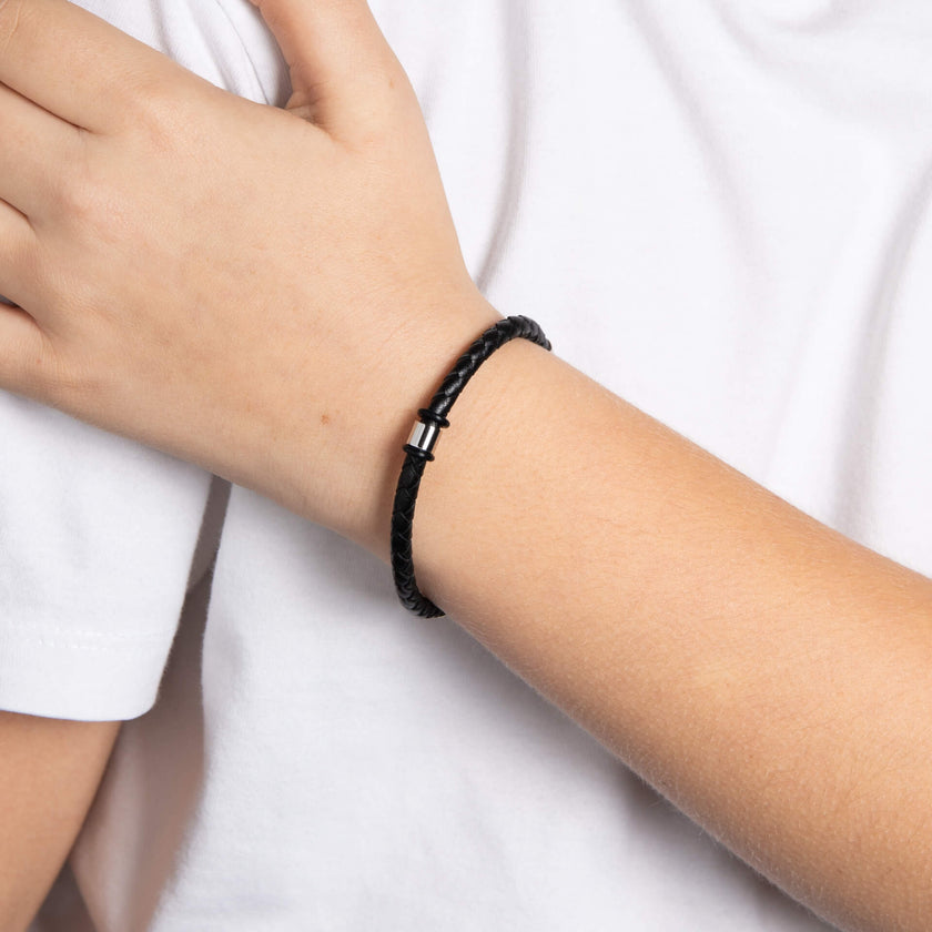 Fred Bennett Father and Son Matching Leather Bracelet Kit