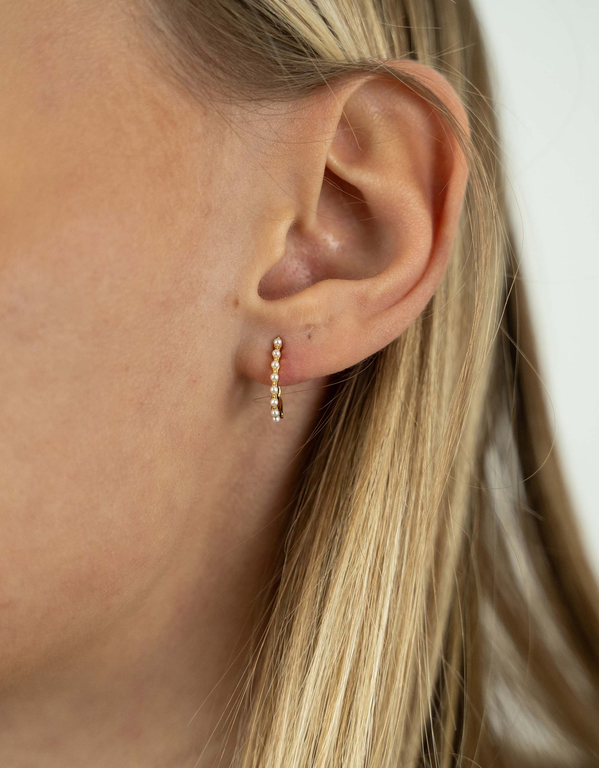 Pendientes de aro con perlas