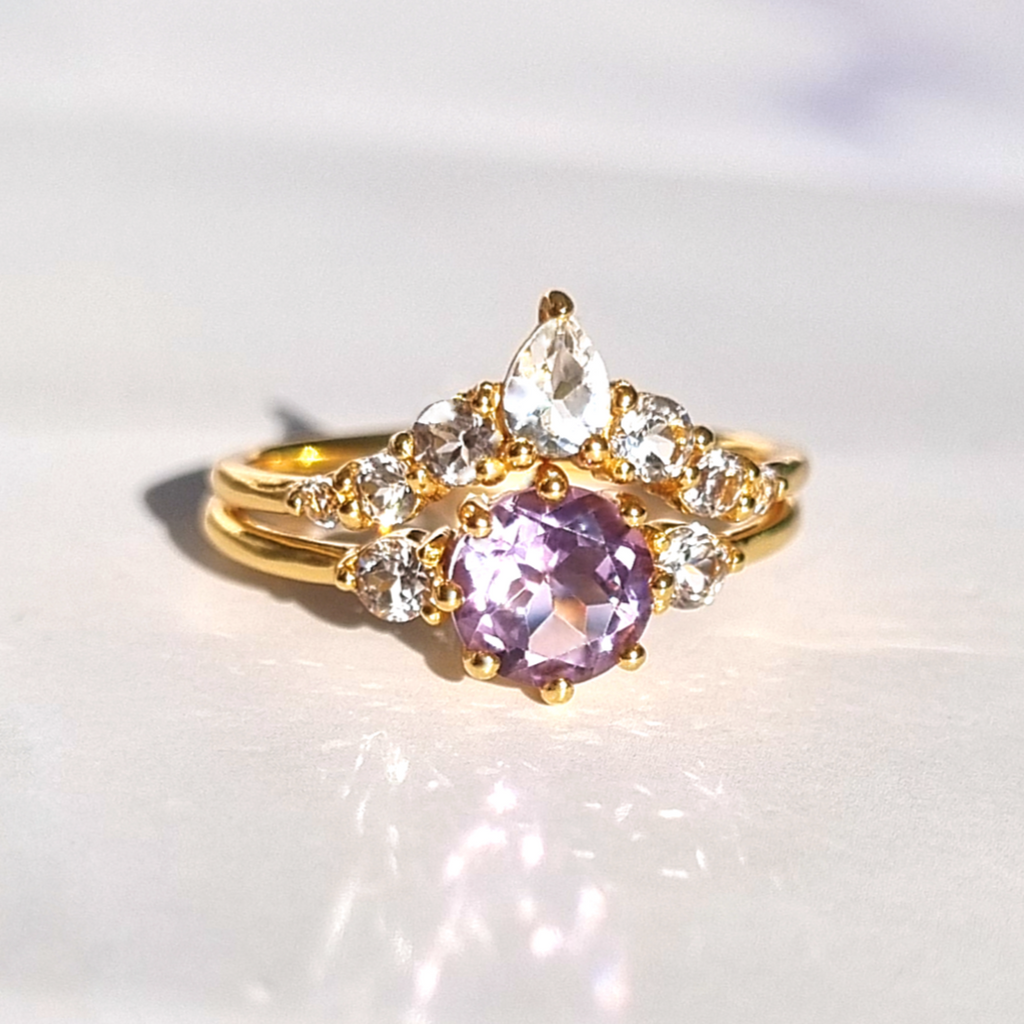 Bague Sélène en améthyste lavande, sertie de vermeil en or 18 carats