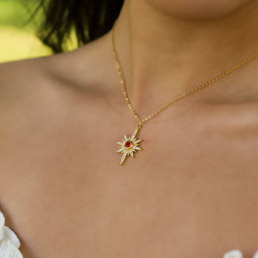 Collier Heidi North Star avec pierre de naissance | Plaqué or 18 carats