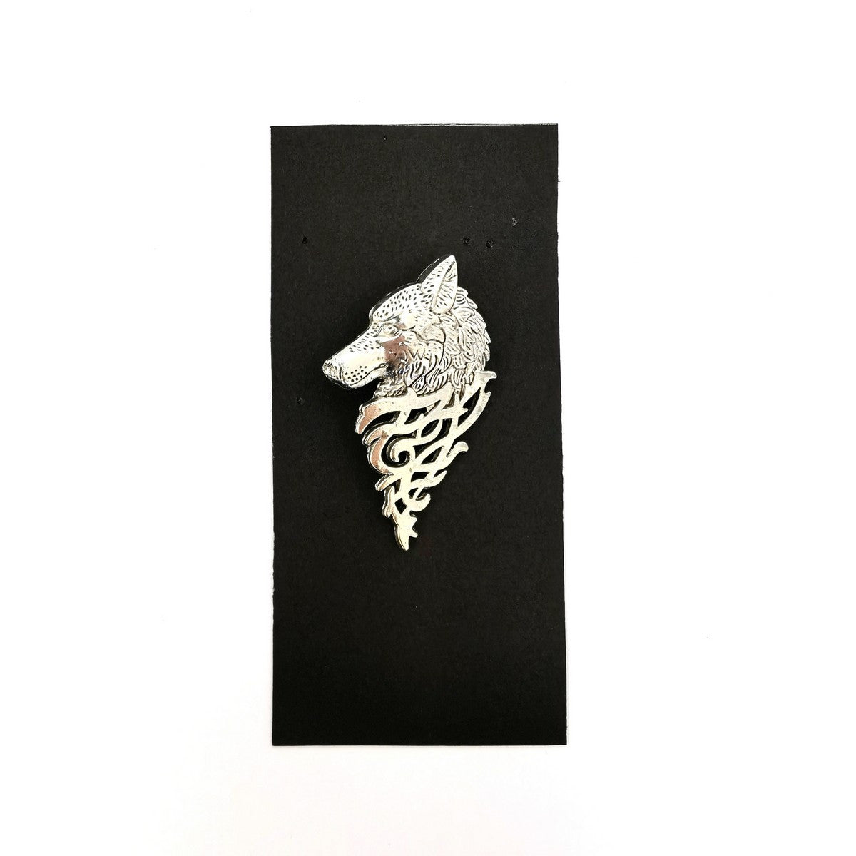 Pin de solapa cabeza de lobo