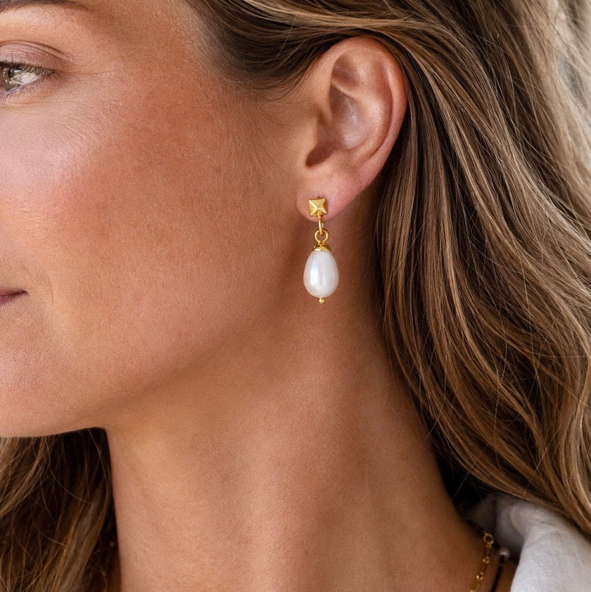 Erika Stud Earrings With Drop Pearls