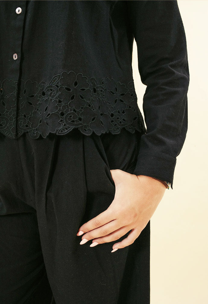Koren Embroidered Blouse In Black