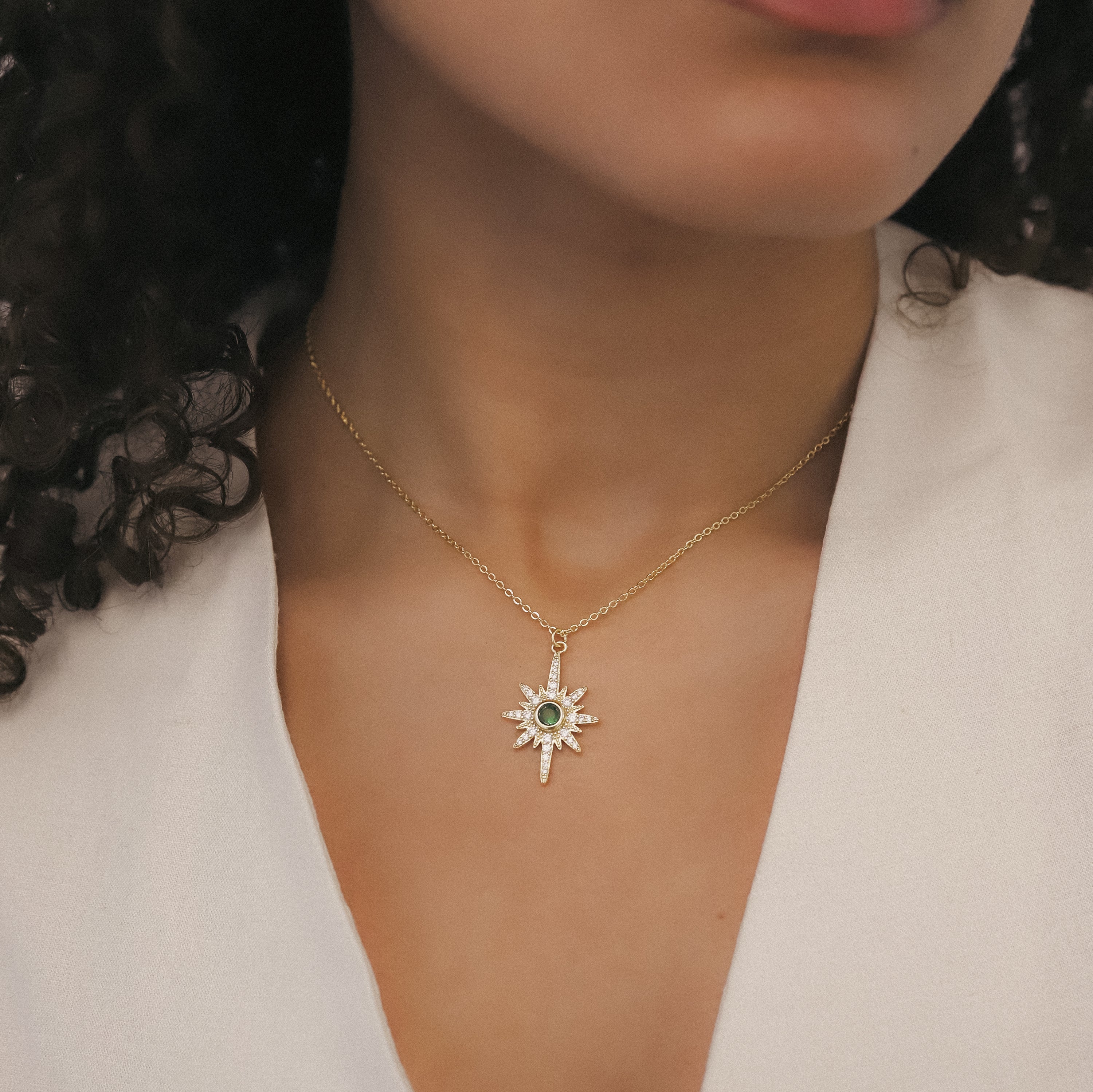Collier Heidi North Star avec pierre de naissance | Plaqué or 18 carats