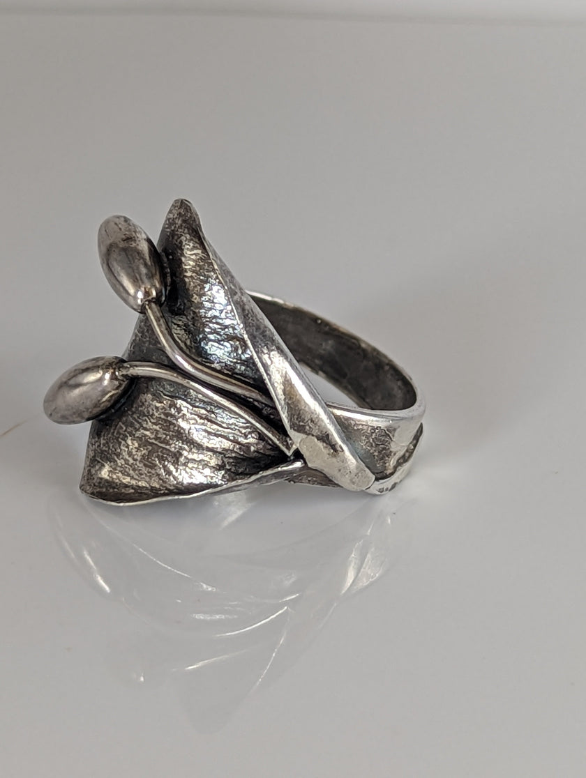 Bague en argent Silver Steed Big Leaf avec ornement