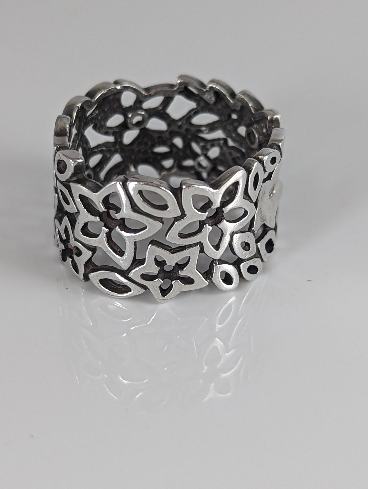 Silver Steed Filigree Ring 2