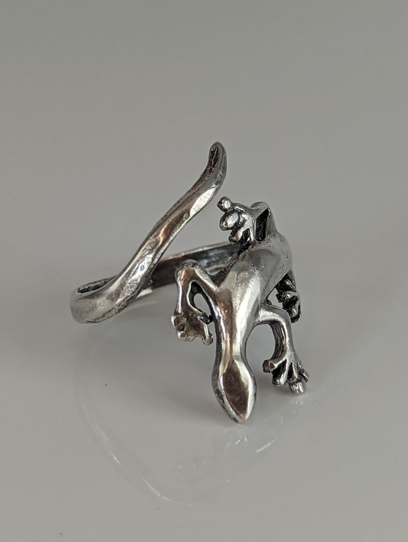 Silver Steed Lizard Ring