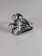 Silver Steed Big Leaf with Ornament Silver Ring