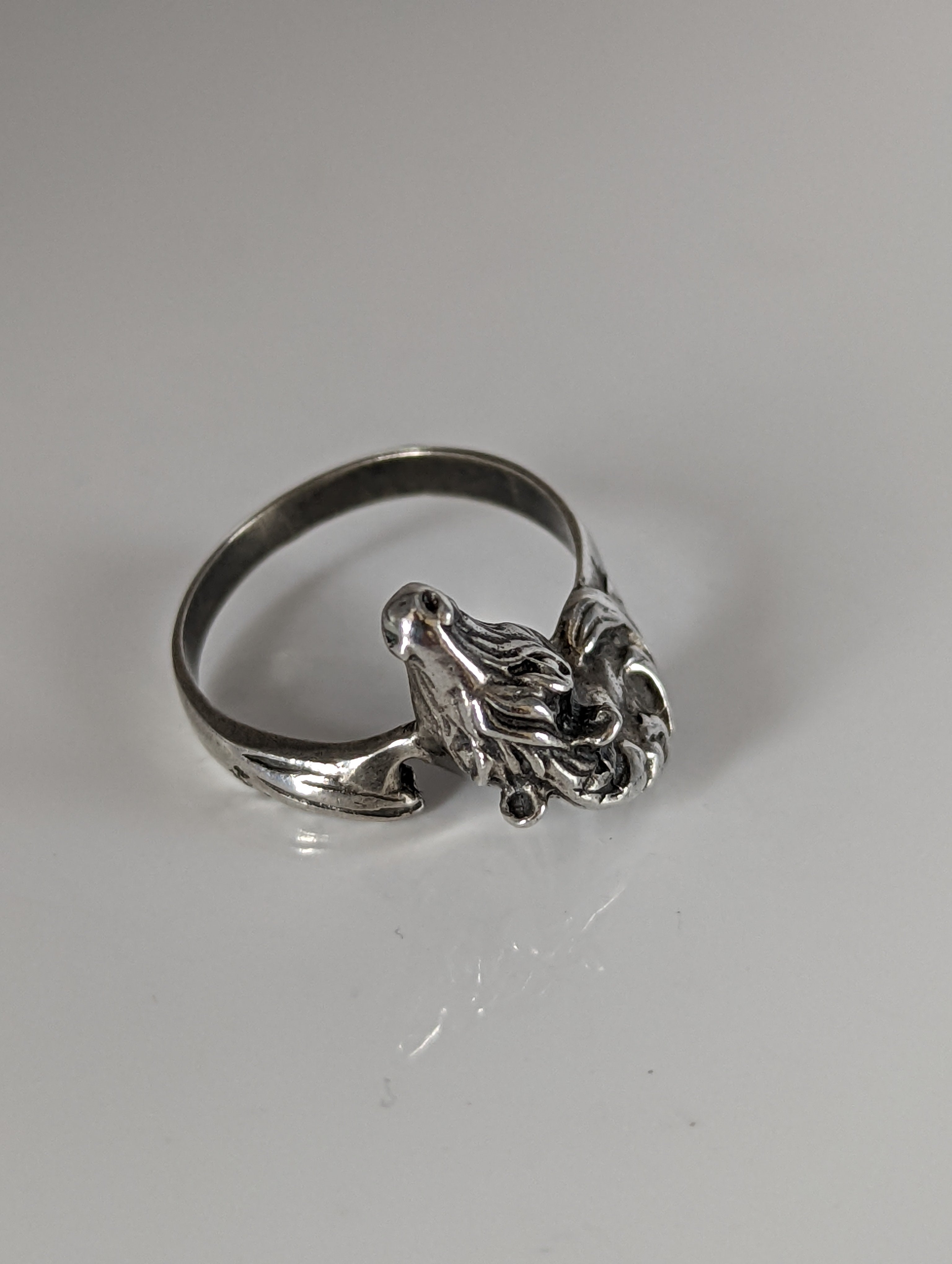 925 Silver Steed Horse Head Ring – Bold Equestrian Statement for Him or Her