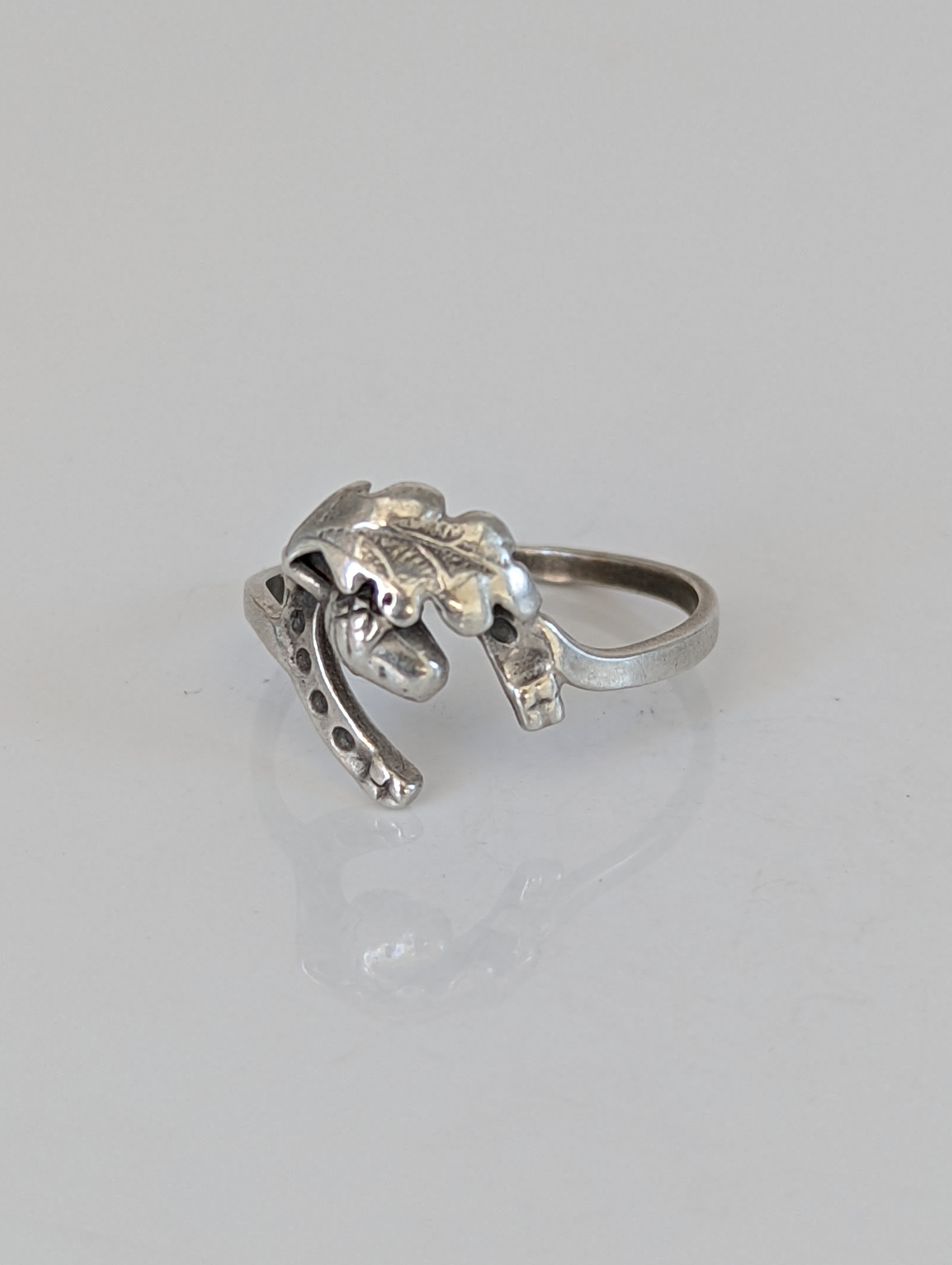 925 Silver Horseshoe, Acorn & Oak Leaf Ring – Symbolic Nature Gift