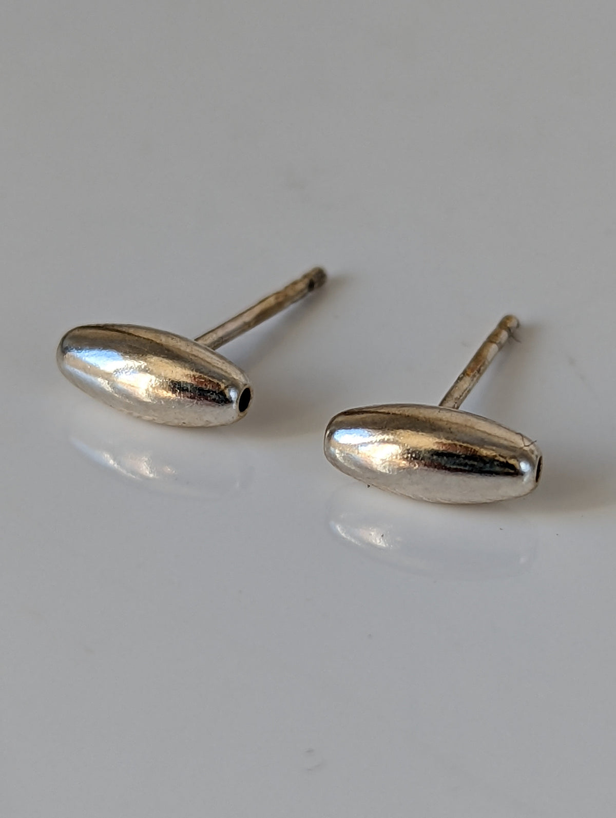 Silver Steed Grain or Bud Stud Earrings