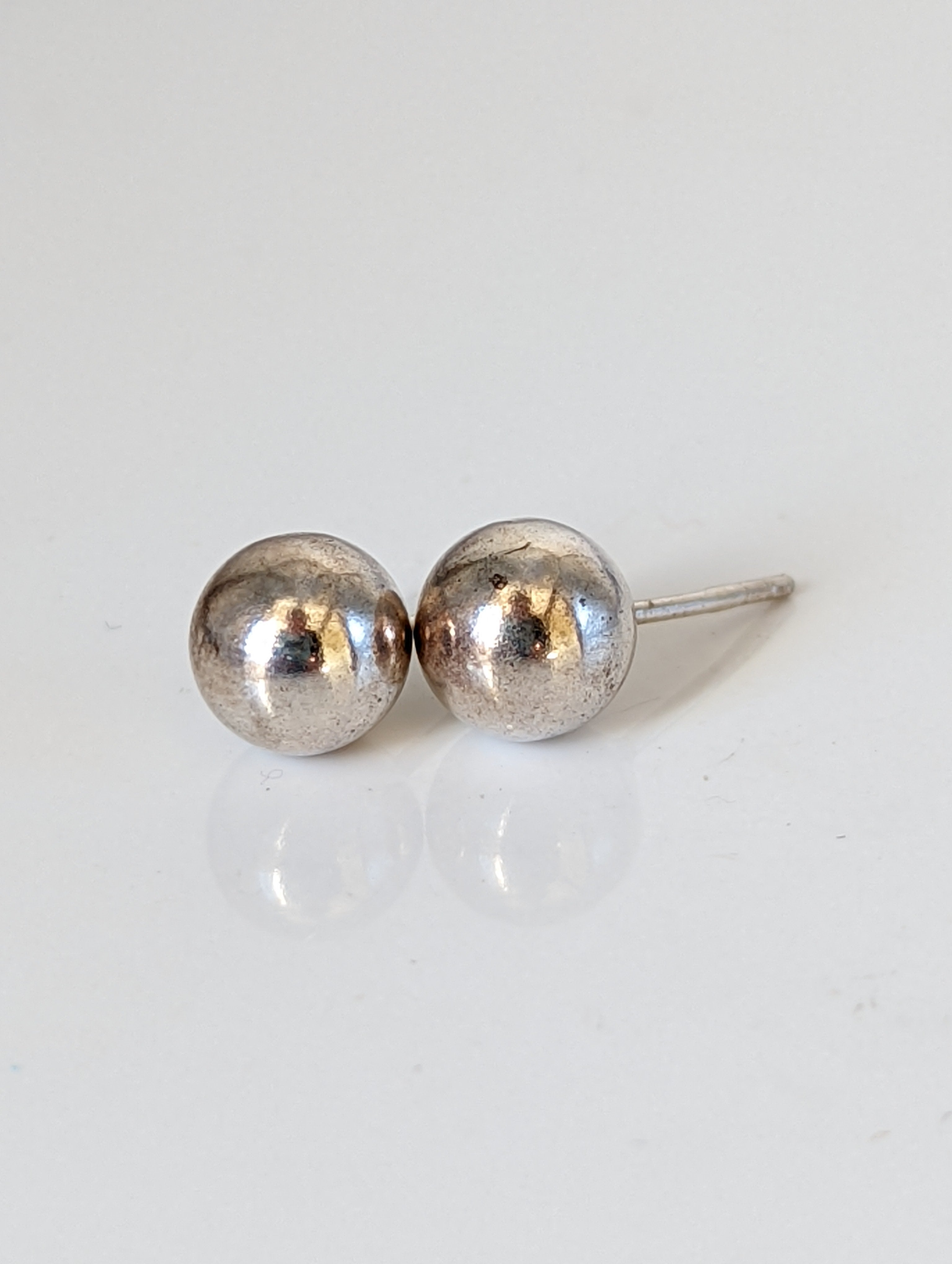 Silver Steed Medium Balls Stud Earrings