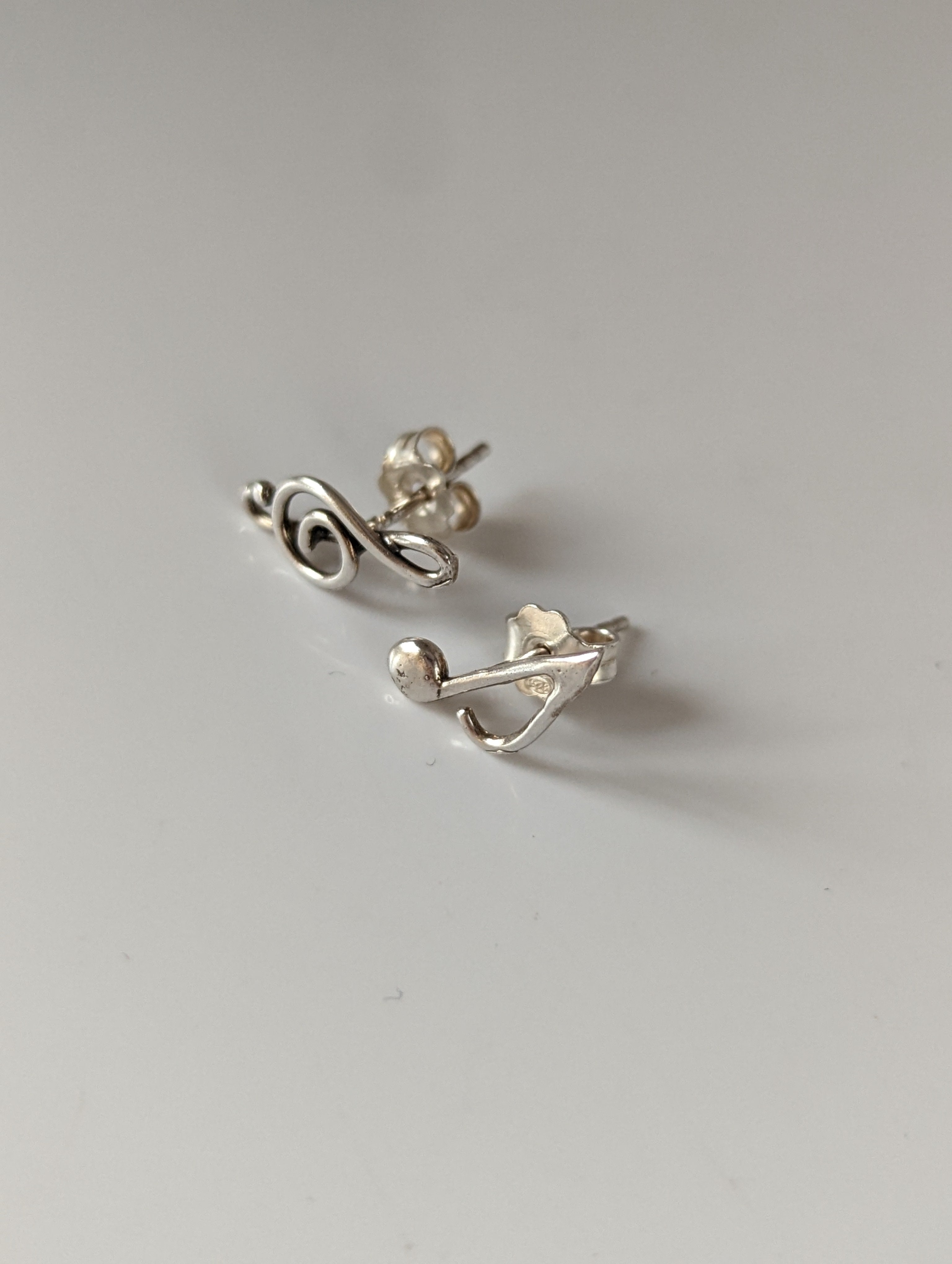 Silver Steed Celf & Note Stud Earrings