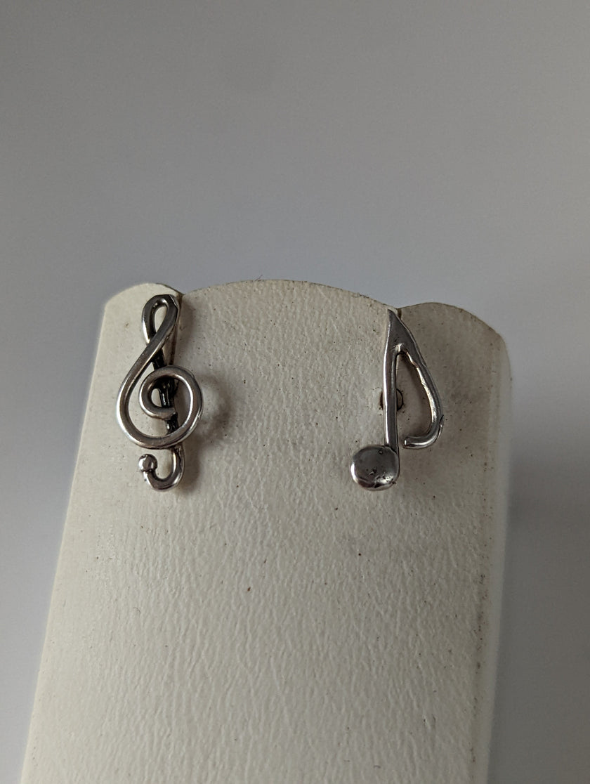 Silver Steed Celf & Note Stud Earrings