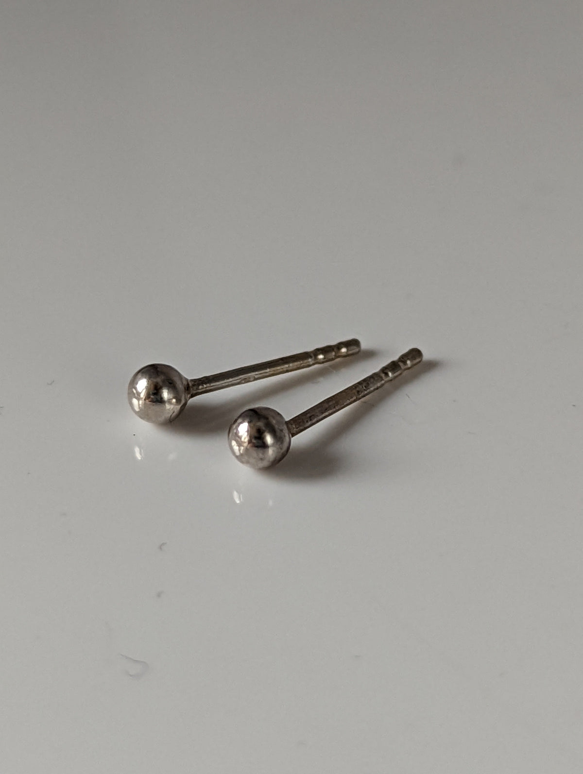 Silver Steed Extra Small Ball Stud Earrings