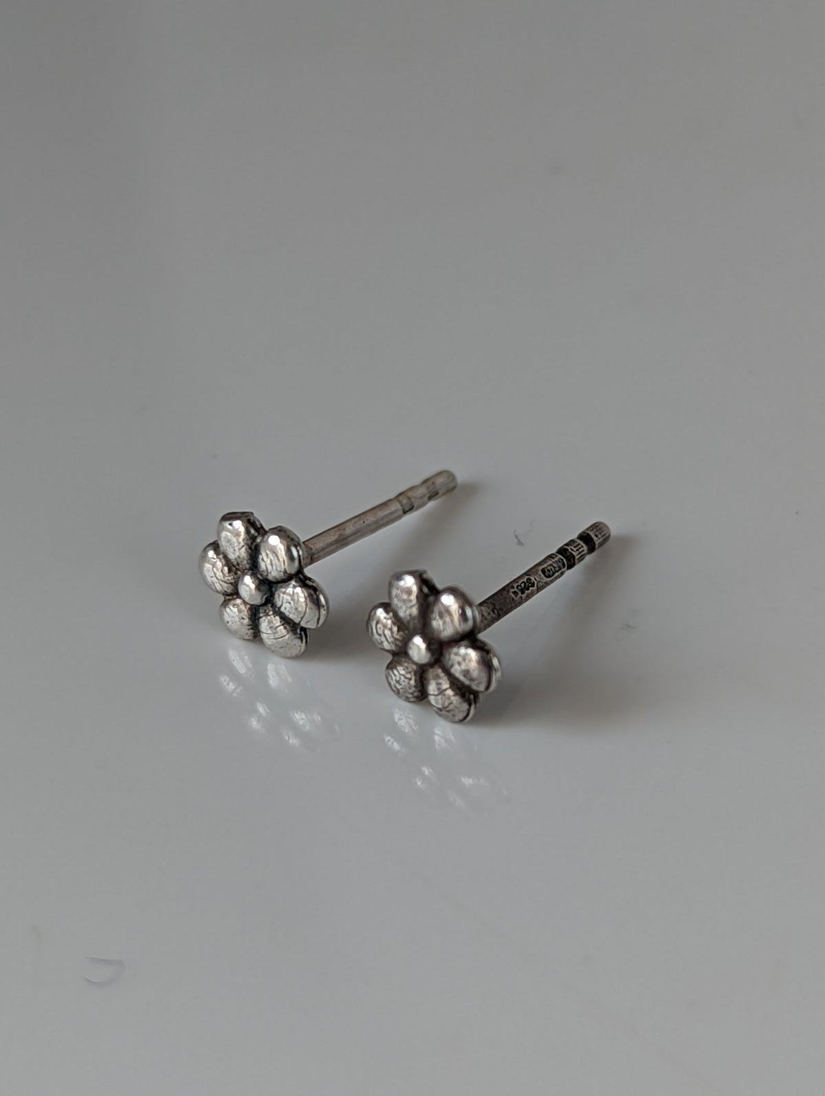 Silver Steed Margaret Flower Stud Earrings