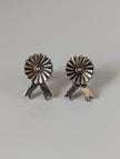 Silberner Hengst Rosetten-Ohrstecker