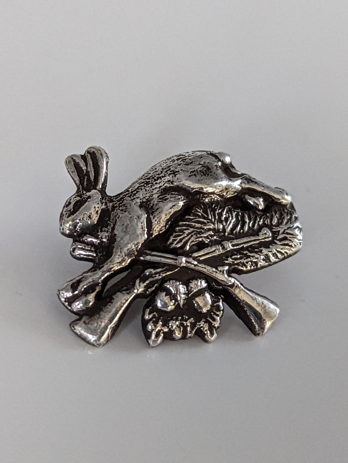 Silver Steed Rabbit Hunting Silver Pin