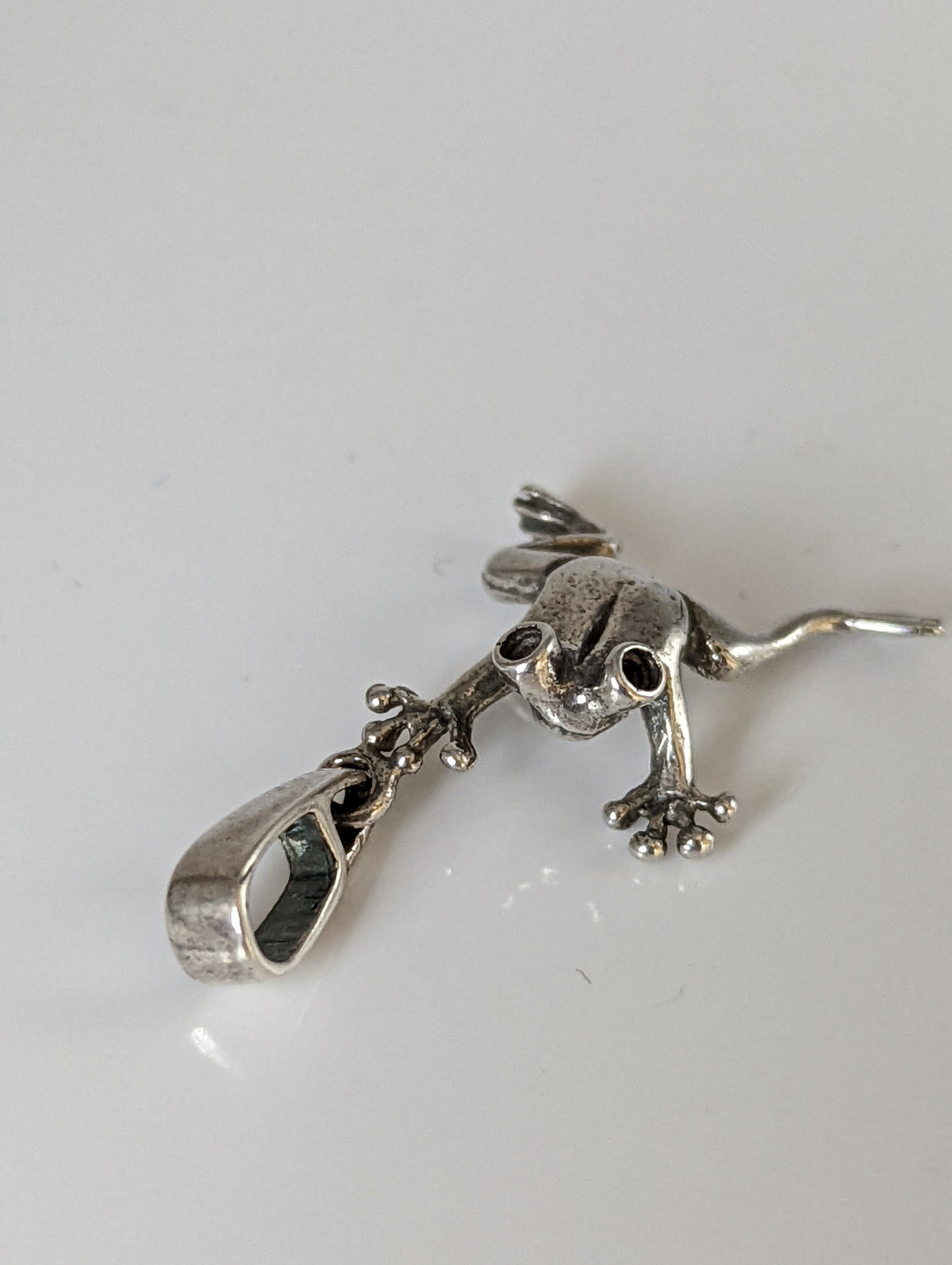 Silver Steed Jumping Frog Silver Pendant