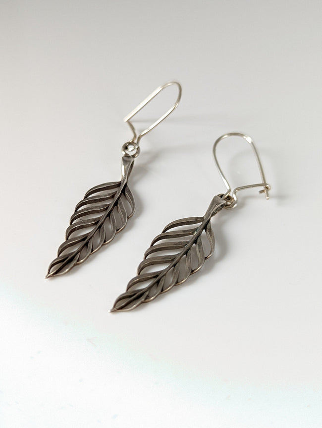 Silver Steed Tropical Leaf Dropped Earrings