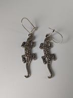 Silver Steed Detailed Lizard Silver Dropped Earrings
